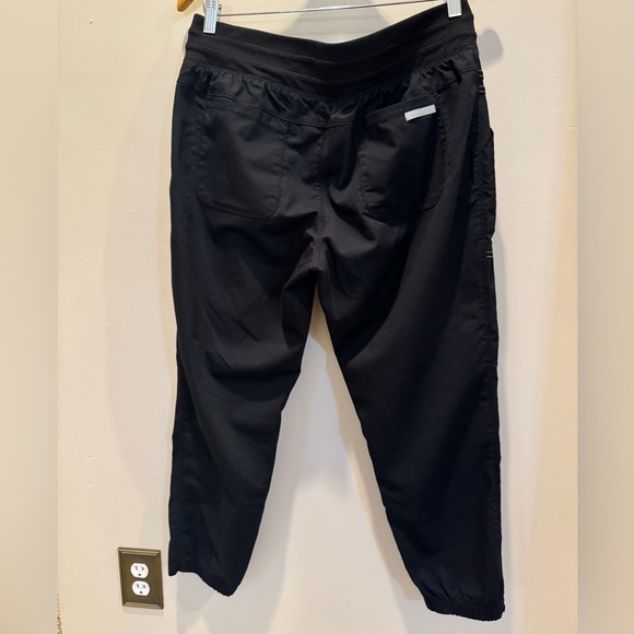 Revolution Black Women's Scrub Pants - Picture 1 of 3